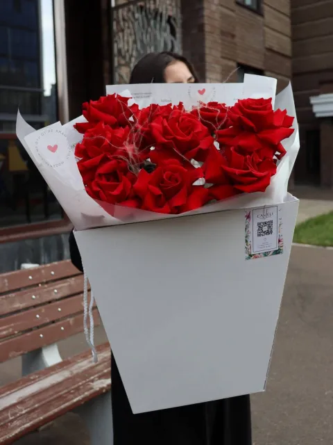 БУКЕТ РОЗ МАМЕ "С ЛЮБОВЬЮ"